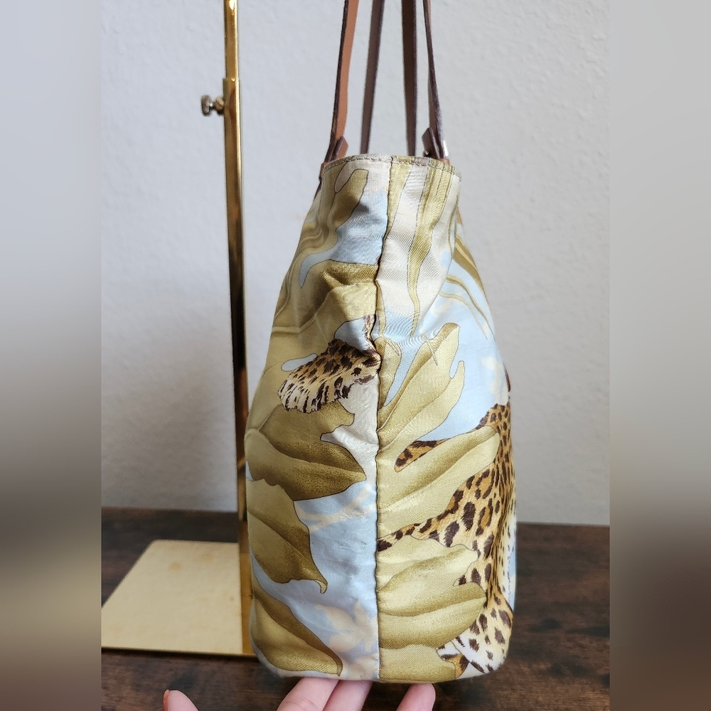 Salvatore Ferragamo Nylon Printed Tote - Picture 7 of 16